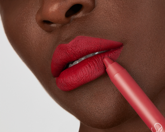 POWERMATTE L�PIS DE BOCA DRAGON GIRL